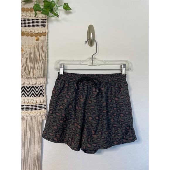 Mens Zara Animal Print Athletic Swim Lined Shorts Medium - Picture 1 of 8